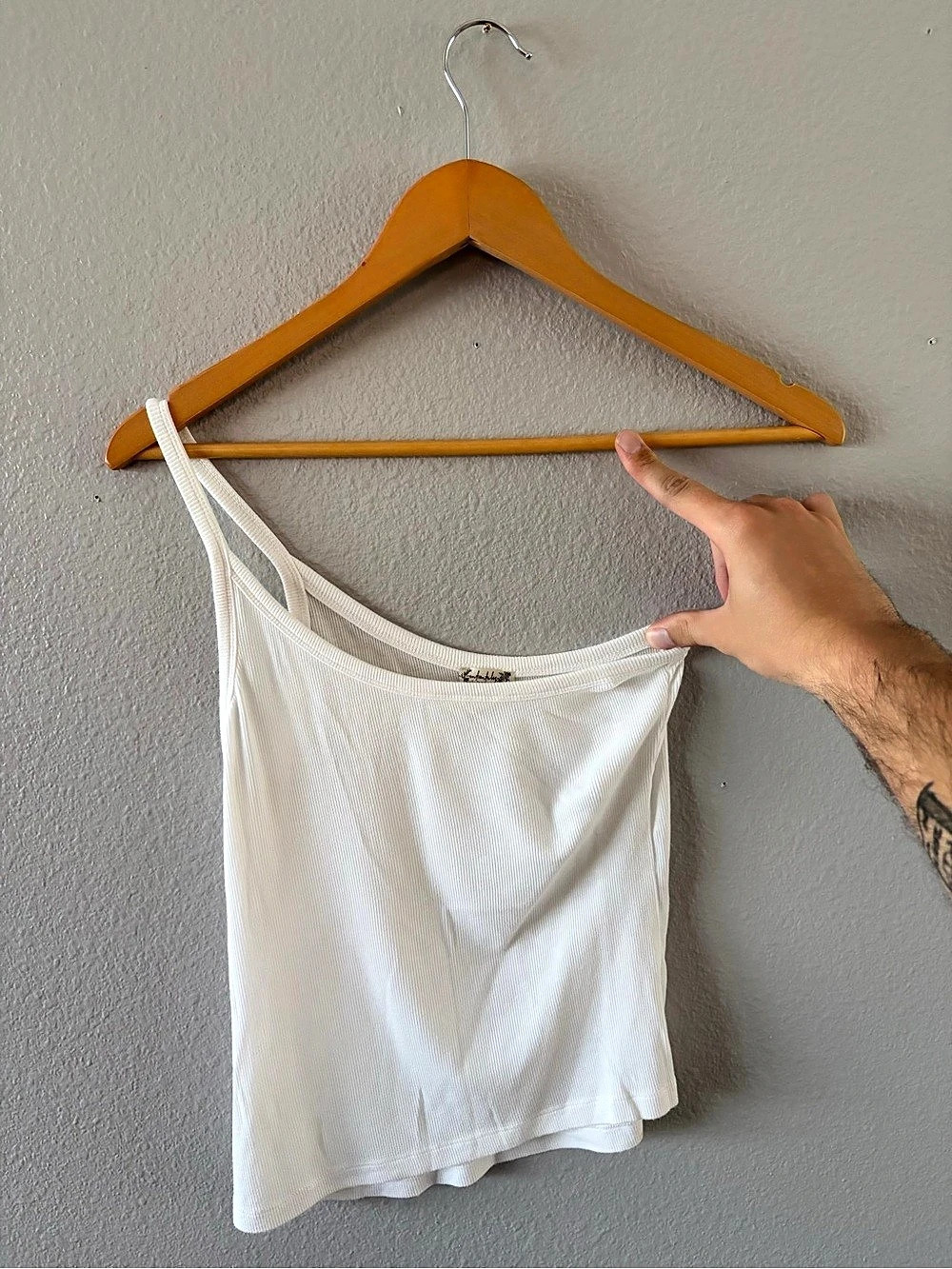 Women's White Tank Top Like New